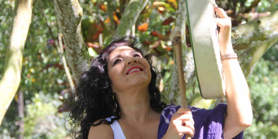 Martha Elena Hoyos, cantora, investigadora, impulsora de la cultura desde Colombia, entrevistada por Fulanas Trío