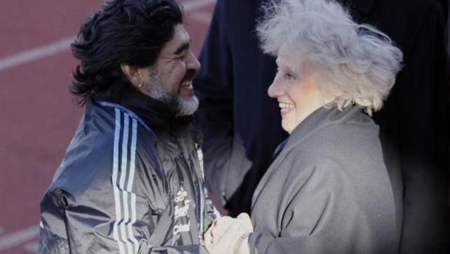 Estela de Carlotto: “Maradona fue valiente, honrado, respetable y bueno”