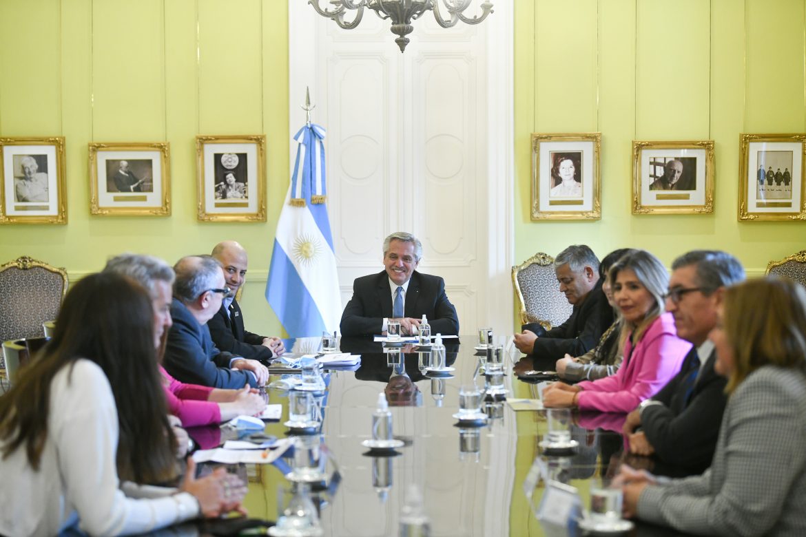El Presidente y representantes del Parlamento Patagónico analizaron propuestas para la región