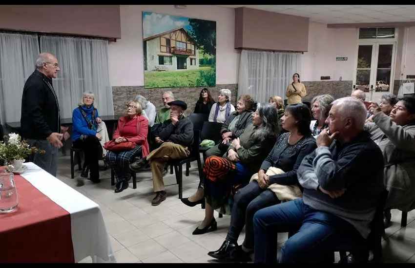 Presentación del libro “Casa Querida” en el Centro Basko