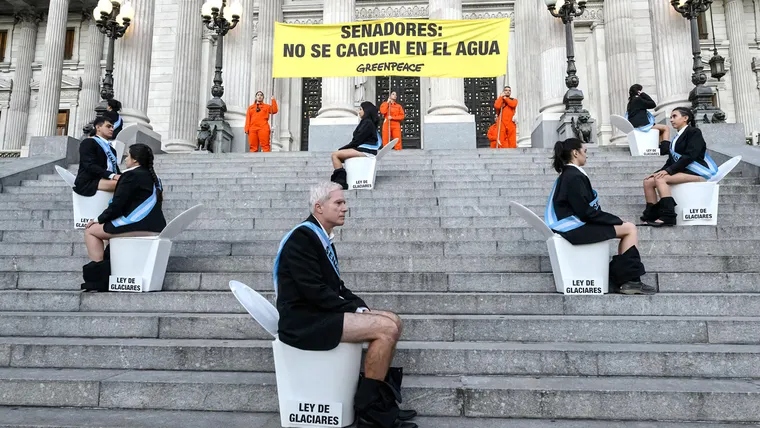 greenpeace-el-congreso-ley-glaciares1