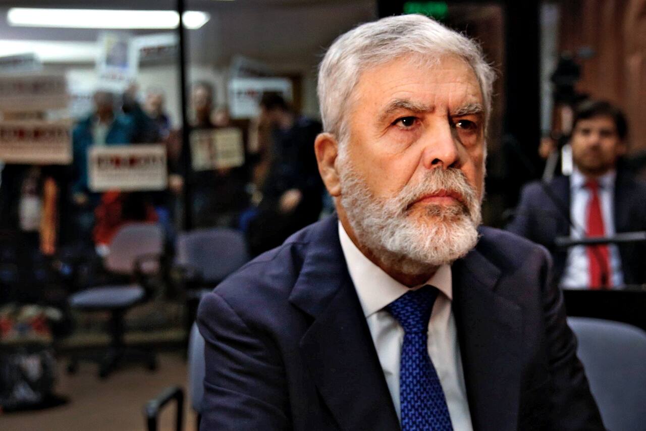 De-Vido-Once