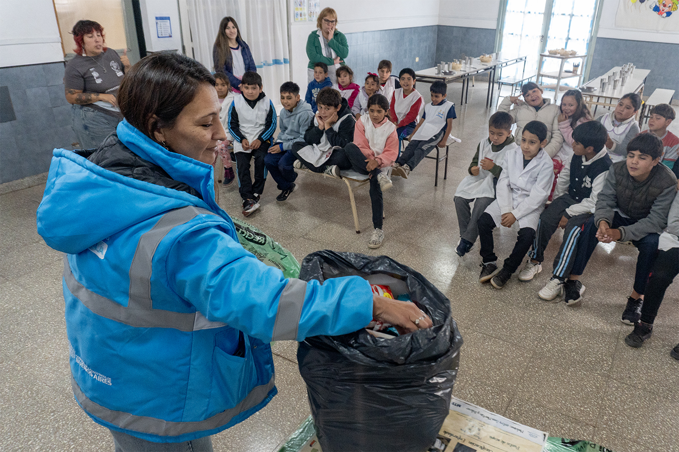 jornada de ambiente en escuela 21 02(foto Lucas Tedesco)