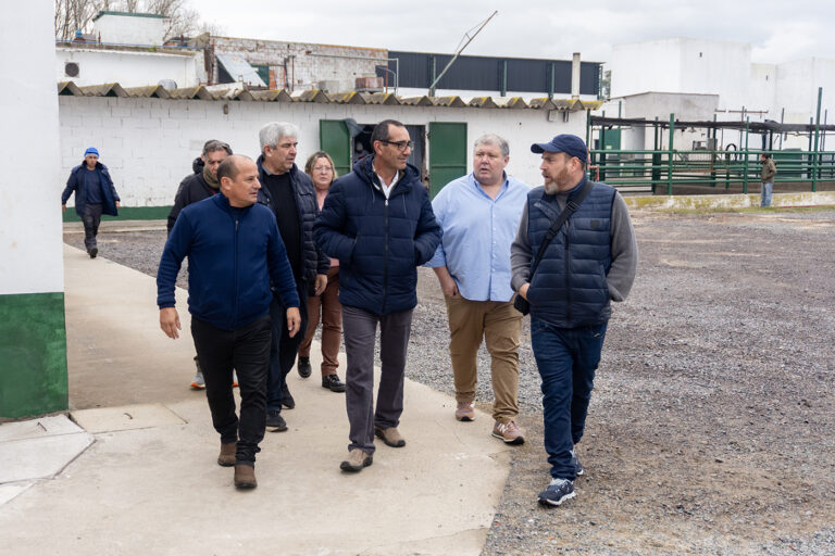visita frigorífico Cacharí 04(foto Lucas Tedesco)