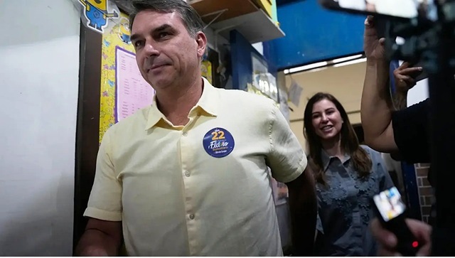 Bolsonaro-huida